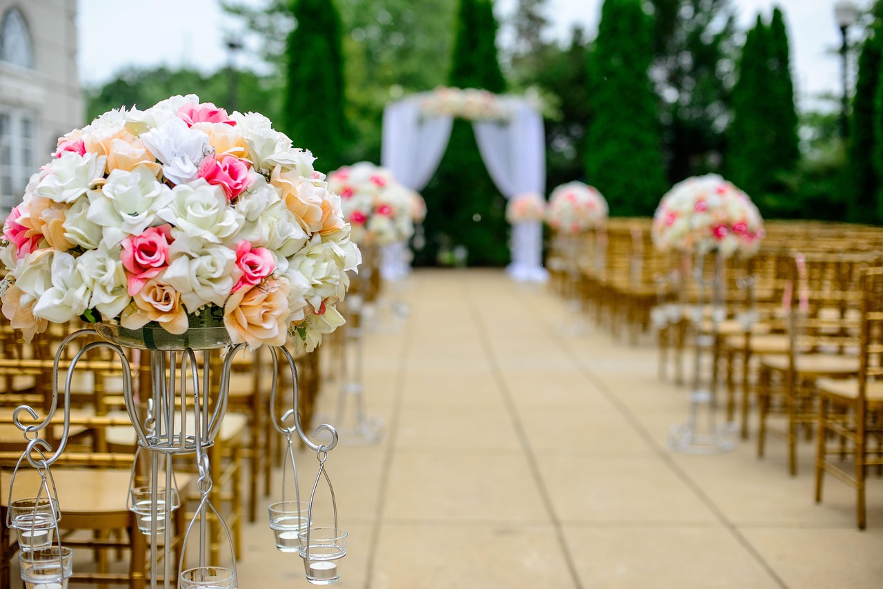 仏滅に結婚式を挙げるときの割引情報は？